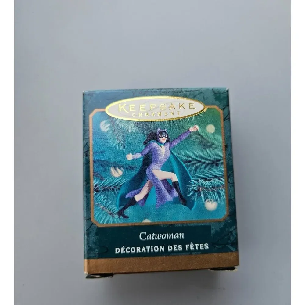 Vintage Hallmark Keepsake Miniature Ornament Catwoman Batman series 2000
